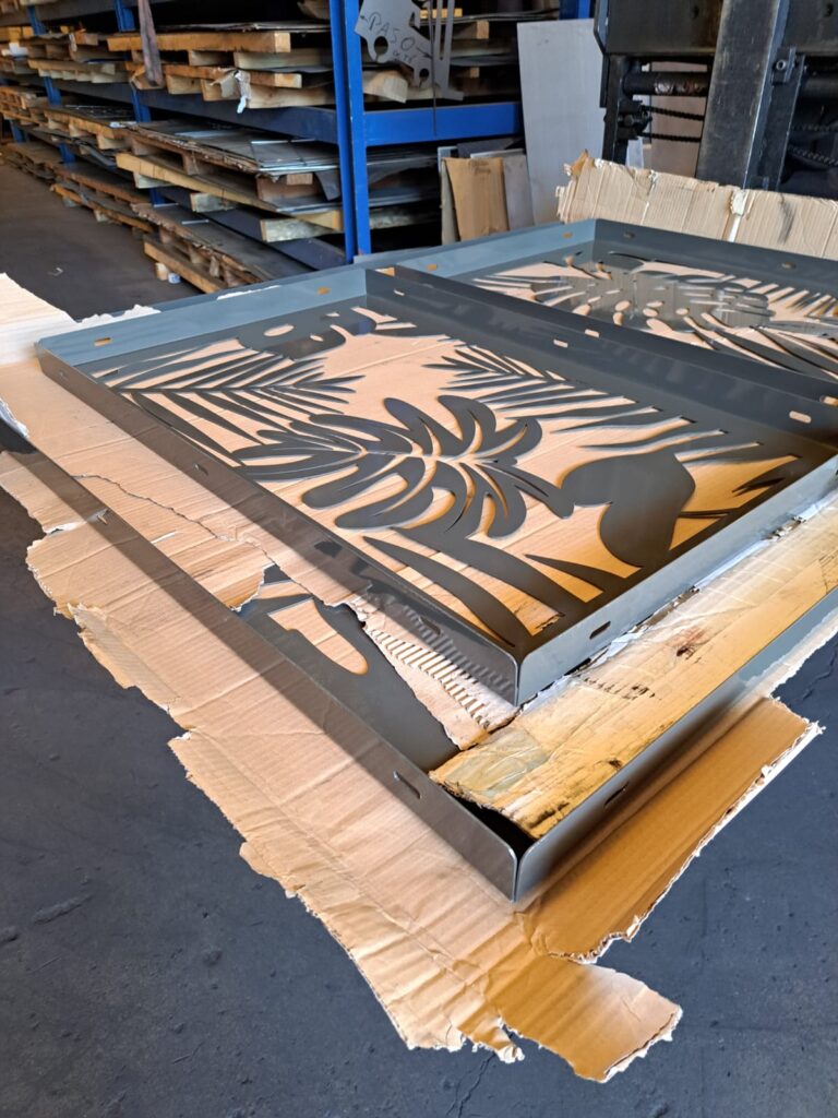 Rejas para casas pequeñas Rejas en corte laser