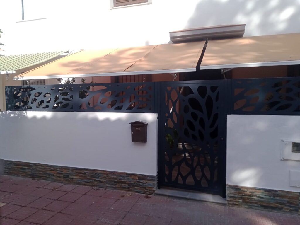 Vallas metálicas de jardín Vallas de diseño